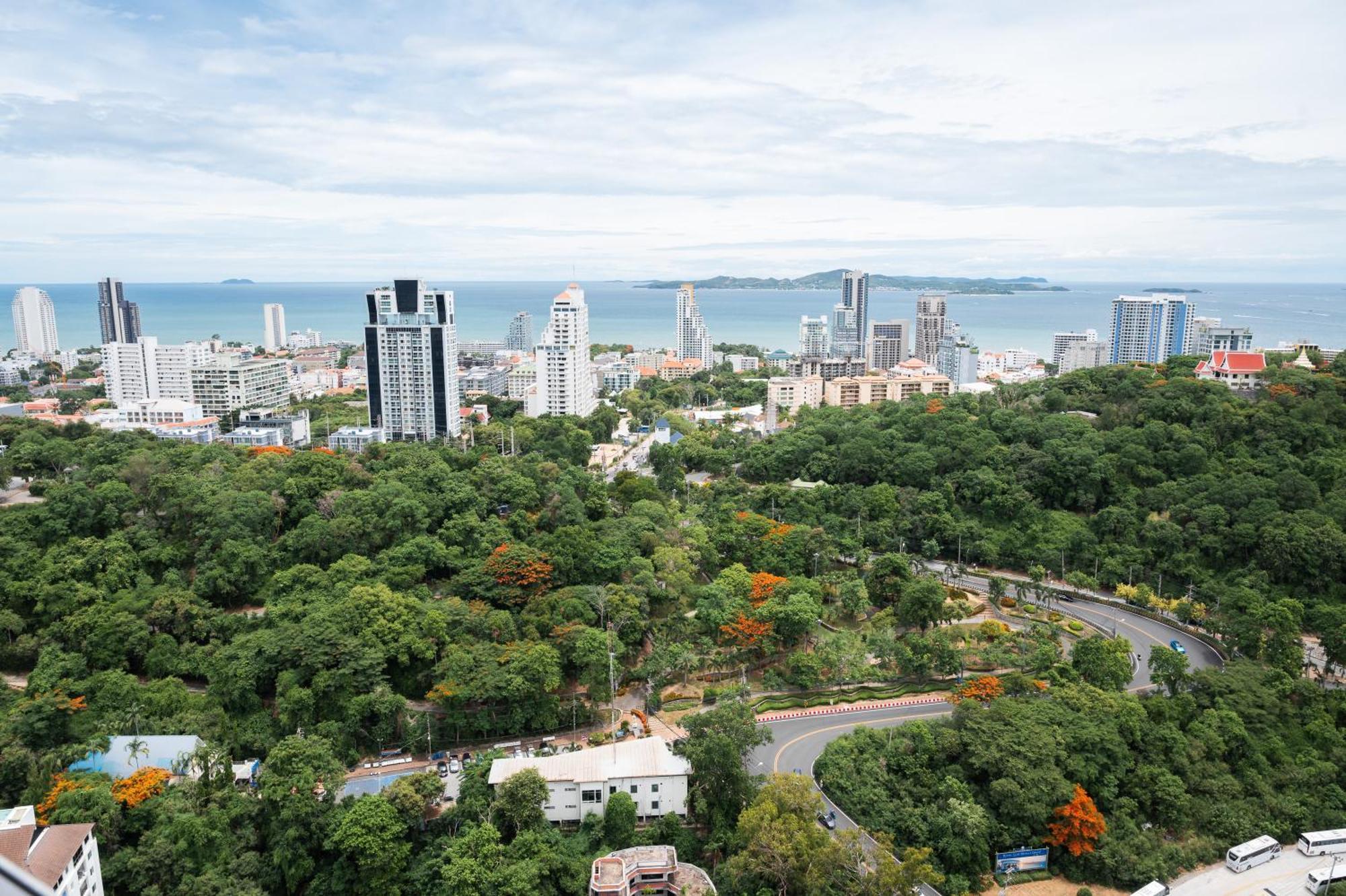 Unixx Pattaya By Alvin Apartment Екстериор снимка
